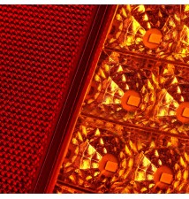 Lampa LED tylna zespolona 3w1 prawa