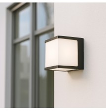 Cube-2 GX53 Architectural Light Fixture, Black | LVT