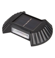 Solar-Powered LED Facade Light - 4 pcs. | LVT